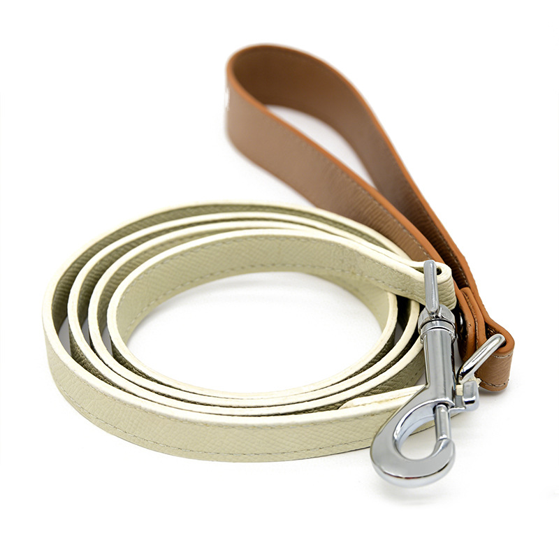 Cream Saddle-Edge Turn-Lock Lead