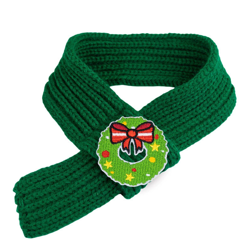 Fireside Knit Christmas Scarf for Cats and Puppies - Green Scarf Wreath