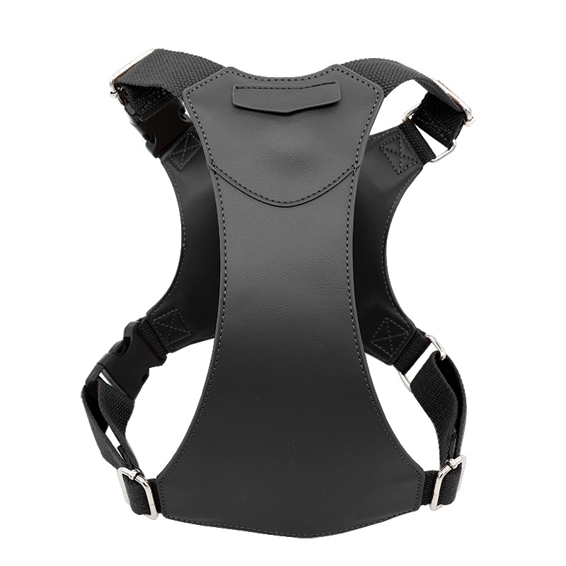Tracker Harness, Compatible with AirTag - Black