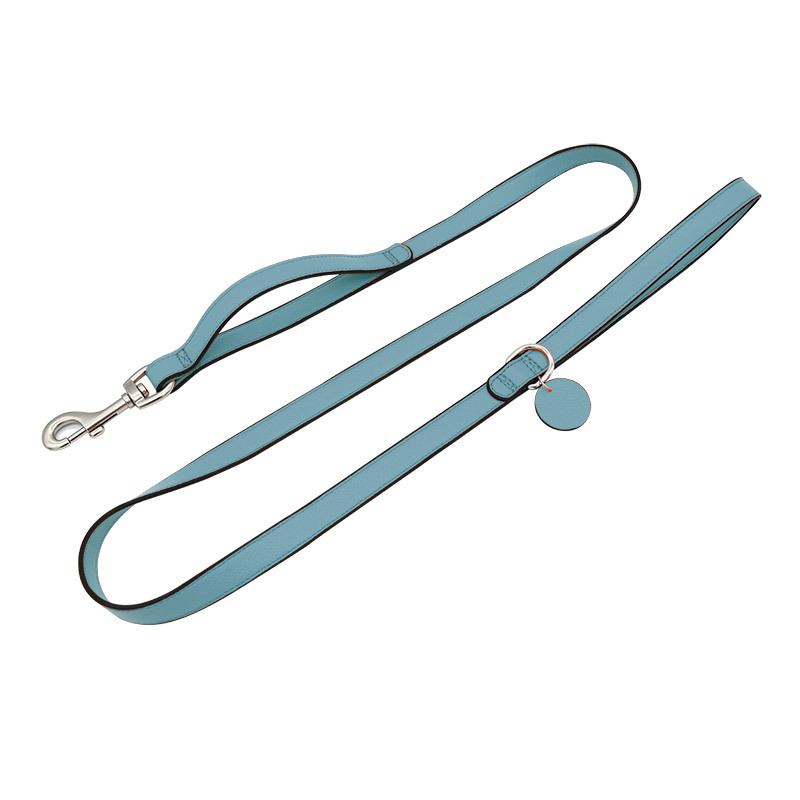 Zip Pocket Lead in Bright Orange