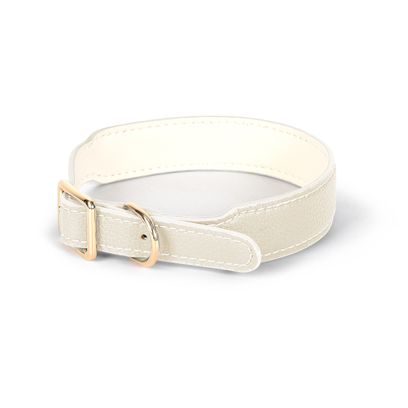Cherry Red Tracker Collar, Compatible with AirTag - White