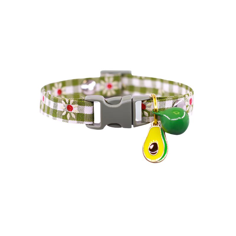 Deluxe Gingham Flower Pattern Pendant Collar with Bell