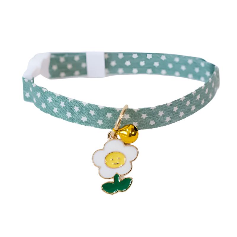 Deluxe Cloud Pastel Star Pattern Pendant Collar with Bell