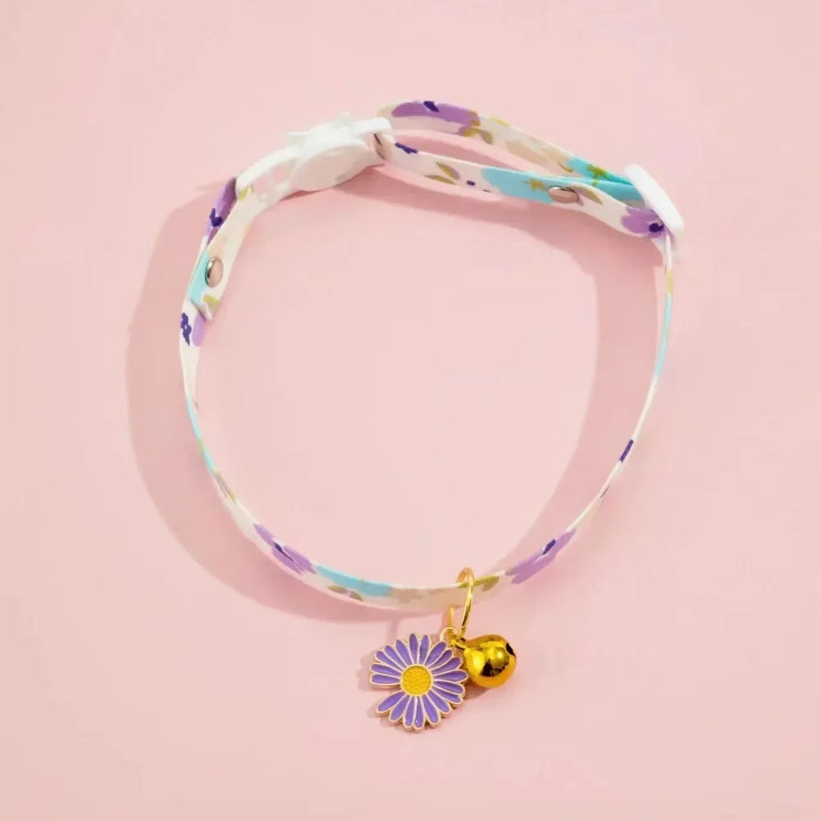 Deluxe Cloud Pastel Heart Pendant Collar