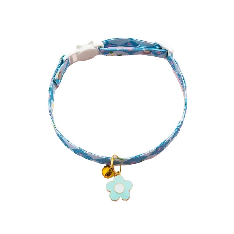 Deluxe Cloud Pastel Heart Pendant Collar